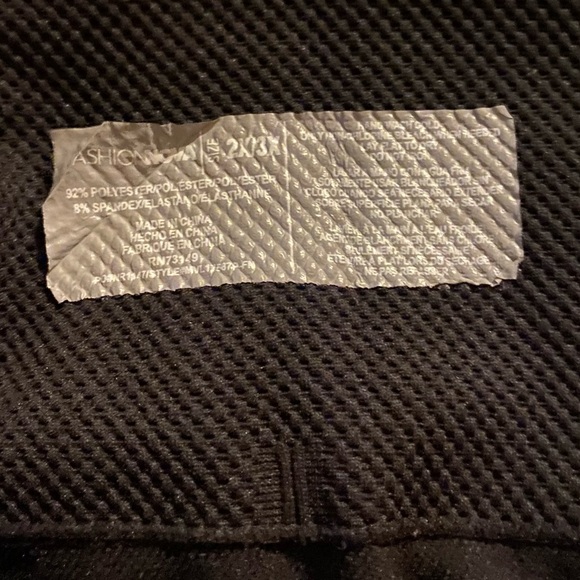 Fashion Nova Leggings - Picture 2 of 2